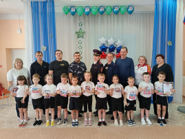 «Мой папа — защитник Отечества» «Мой папа — защитник Отечества».